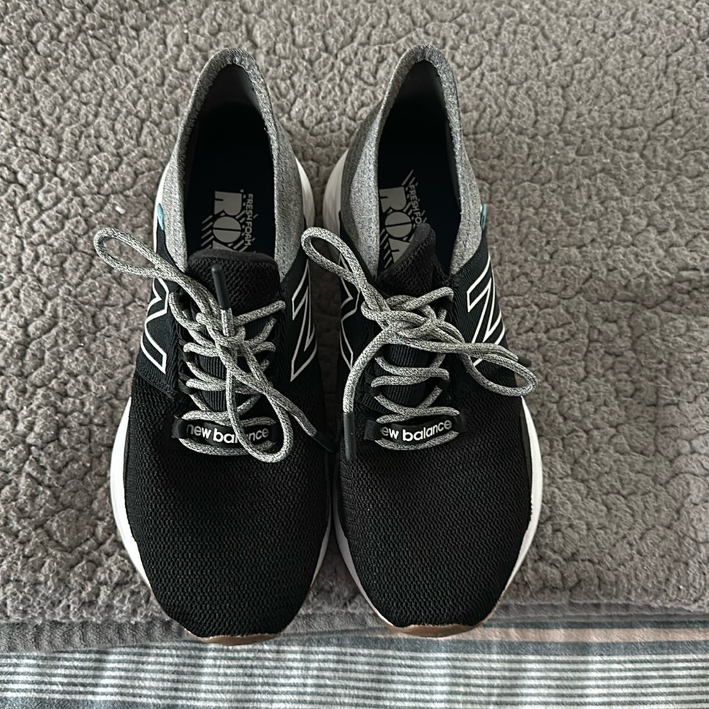 New Balance Fresh Foam Lightly Worn Sneakers Size 9.5